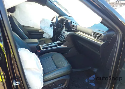 2021 Ford Explorer Timberline z USA, uszkodzony, nr VIN 1FMSK8JH2MGC45932